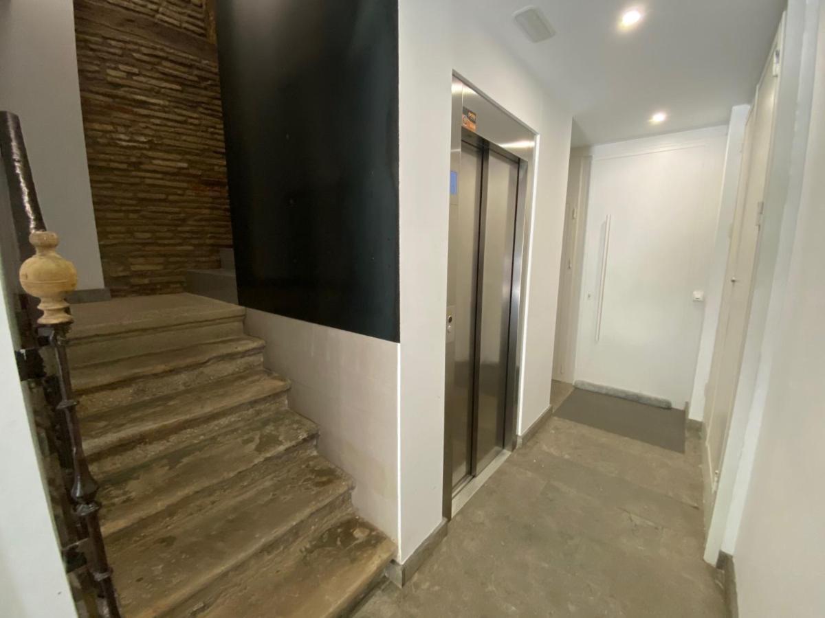 Nerale Loft Downtown Plaza Mercado 로그로노 외부 사진
